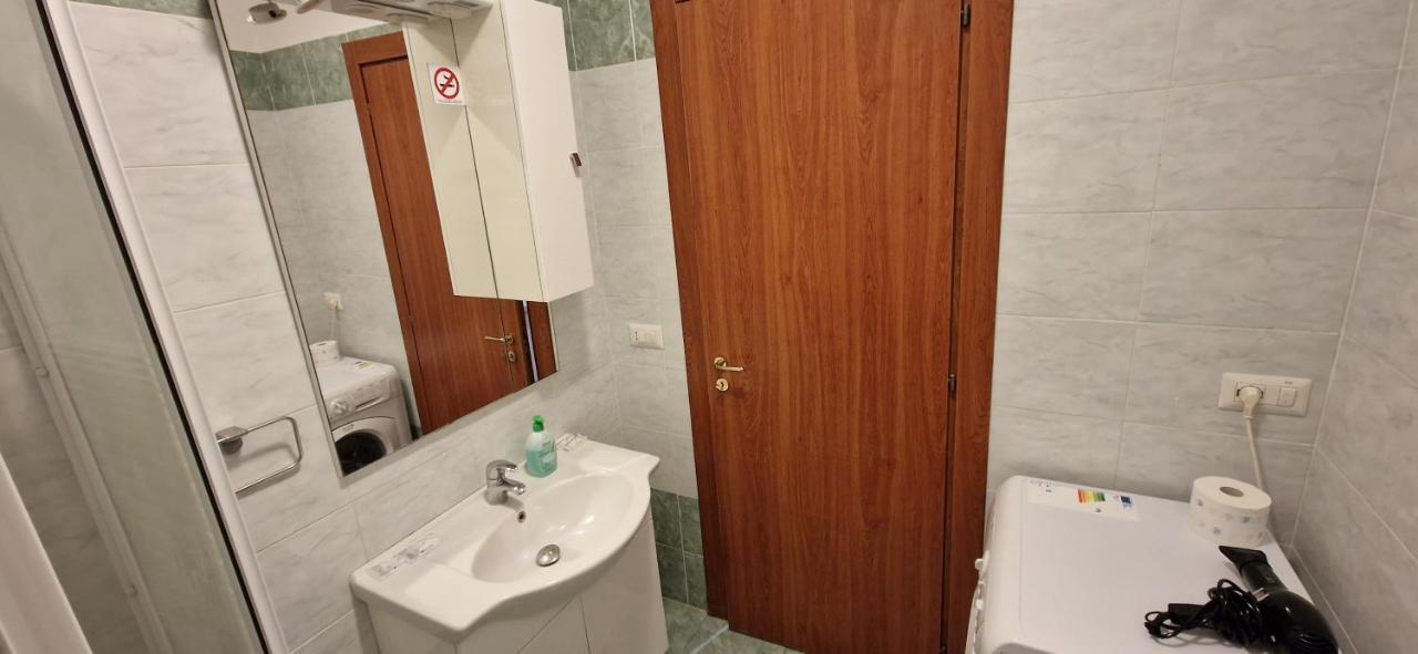Apartment Flat 381 *